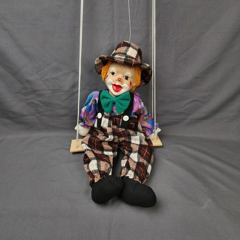 Vintage Monarch Collection Clown Porcelain 12